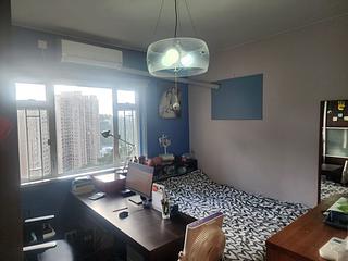 Pok Fu Lam - Baguio Villa Block 25 06