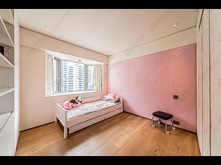 Mid Levels Central - Estoril Court 23