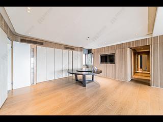 Mid Levels Central - Estoril Court 03