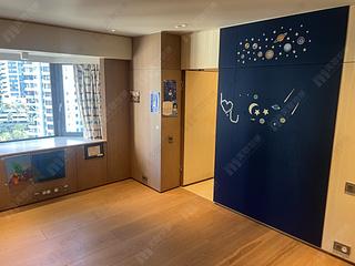 Mid Levels Central - Estoril Court 26