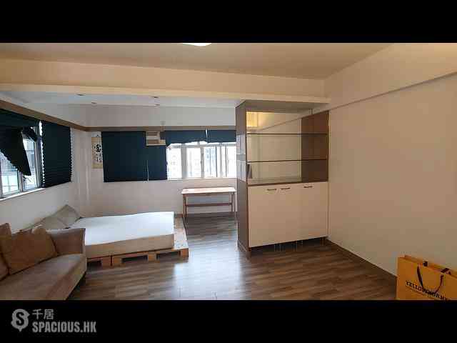 Central - 14, Gage Street 10