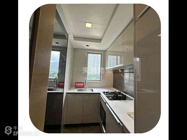 Tung Chung - Century Link Phase 1 Tower 6A 04
