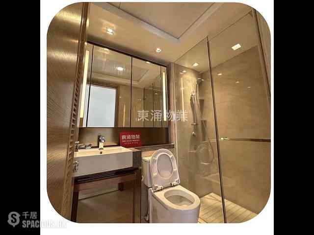 Tung Chung - Century Link Phase 1 Tower 6A 05