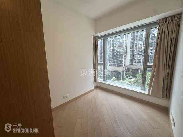 Tung Chung - Century Link Phase 2 Tower 2B 07