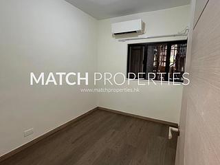Mid Levels Central - Elegant Terrace 04
