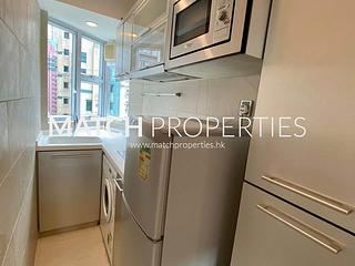 Sai Ying Pun - Fung King Court 07