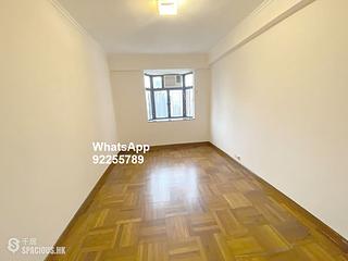 Mid Levels West - Kenyon Court 04