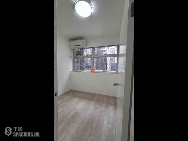 Wan Chai - Lee Shun Building 03