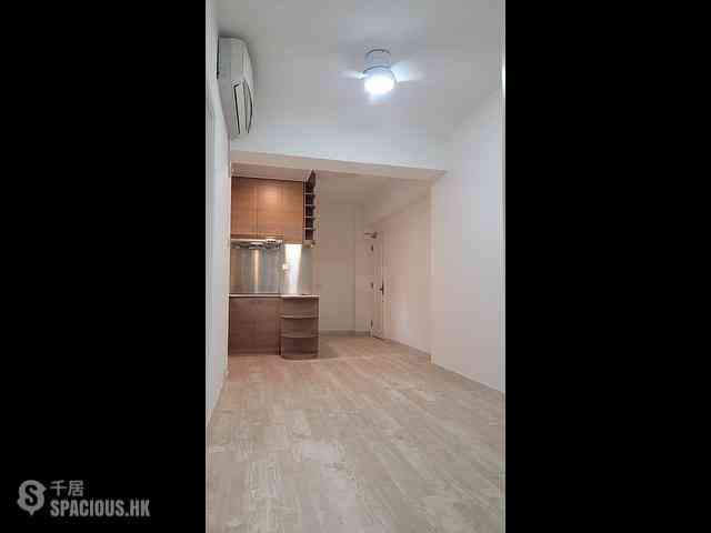 Wan Chai - Lee Shun Building 06
