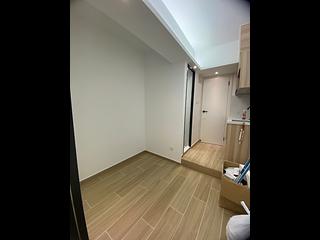 Mid Levels West - Sung Ling Mansion 08