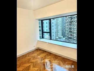 Mid Levels Central - 62B, Robinson Road 06