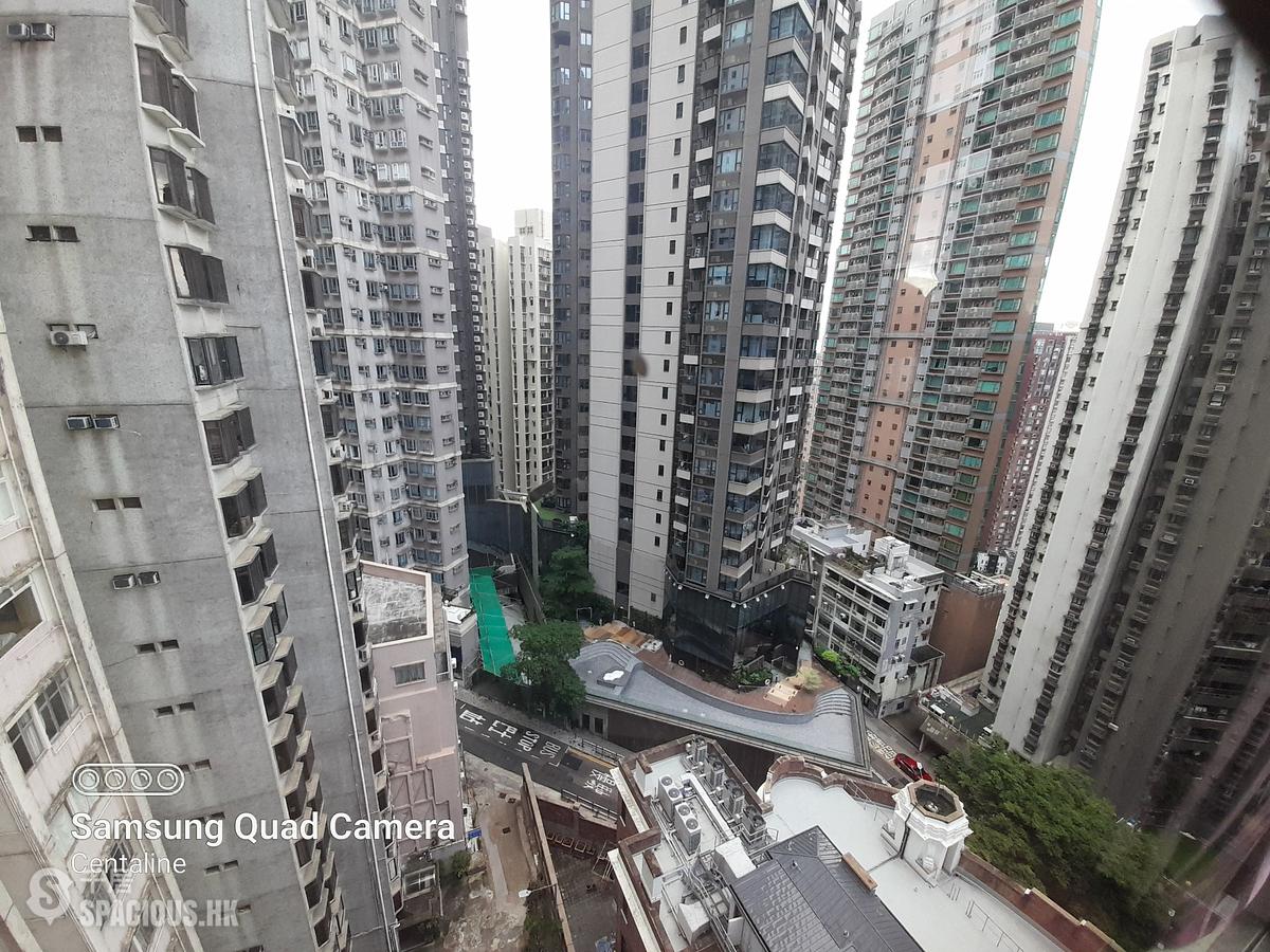 Mid Levels Central - Woodlands Court 01