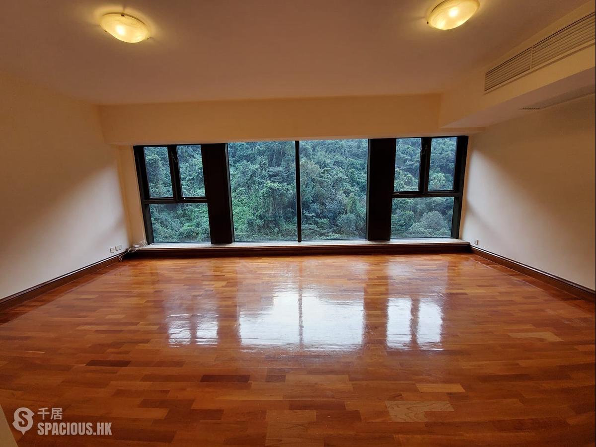 Mid Levels Central - Tavistock II 01