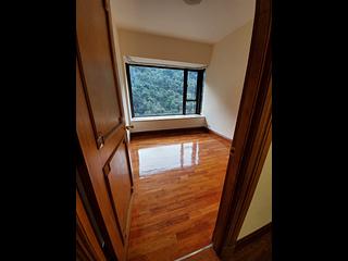 Mid Levels Central - Tavistock II 02