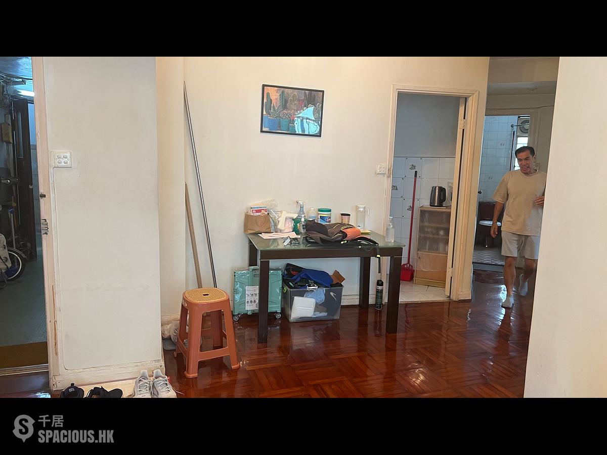 Causeway Bay - Empire Court 01