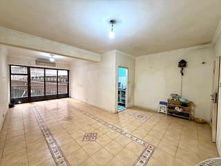 Sai Ying Pun - Rhine Court Block C 02