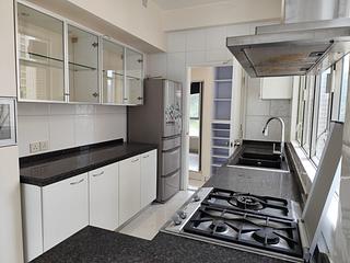 Stanley - Redhill Peninsula Site A (Phase 4) Block 2 13