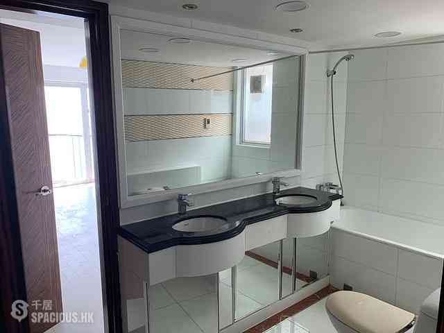 Pok Fu Lam - Villa Cecil Phase 3 Block 2 05