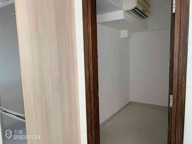 Pok Fu Lam - Villa Cecil Phase 3 Block 2 06