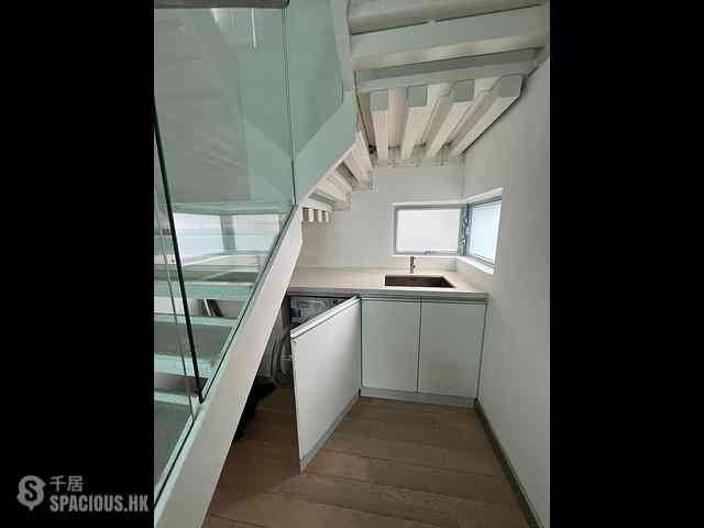 Tung Chung - Coastal Skyline Phase 1 Block 2 05
