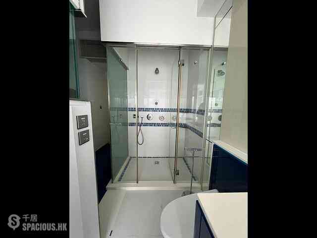 Tung Chung - Coastal Skyline Phase 1 Block 2 09