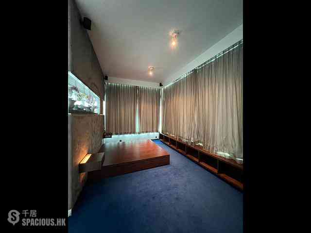 Tung Chung - Coastal Skyline Phase 1 Block 2 11