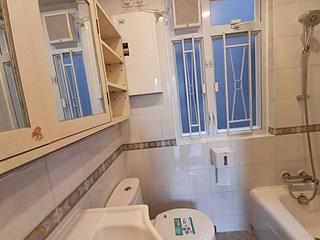 Causeway Bay - Bay View Mansion 15