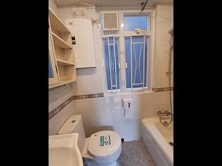 Causeway Bay - Bay View Mansion 16