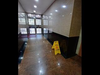 Causeway Bay - Bay View Mansion 19