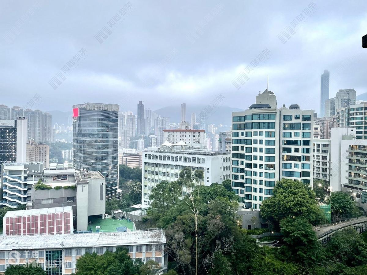 Wan Chai - Brilliant Court 01