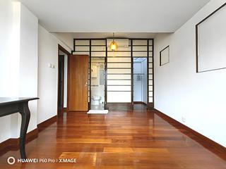 Causeway Bay - Bay View Mansion 11