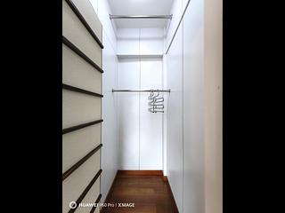 Causeway Bay - Bay View Mansion 13