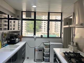 Mid Levels Central - Clovelly Court Block 2 06