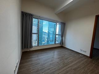 West Kowloon - The Waterfront Phase 2 Block 7 04