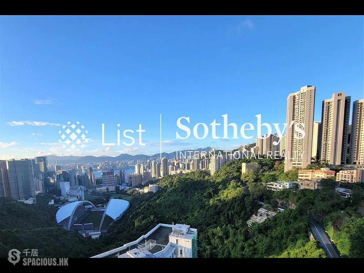 Happy Valley - The Colonnade 01