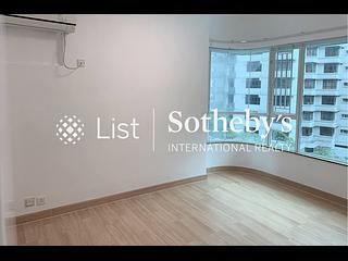 Mid Levels Central - Hillsborough Court 02