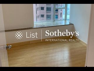 Mid Levels Central - Hillsborough Court 07