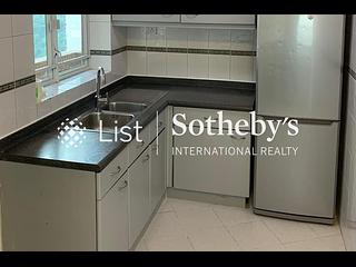 Mid Levels Central - Hillsborough Court 09
