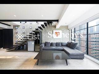 Mid Levels Central - Merry Court 07