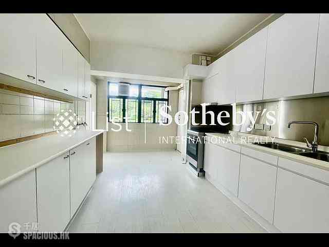 Pok Fu Lam - Pine Court 10