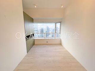 Mid Levels East - Bowen Place 10