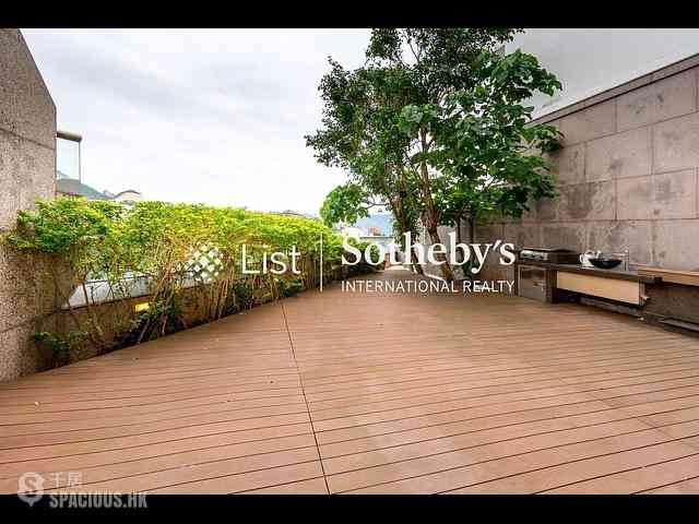 Chung Hom Kok - 33, Cape Road 03