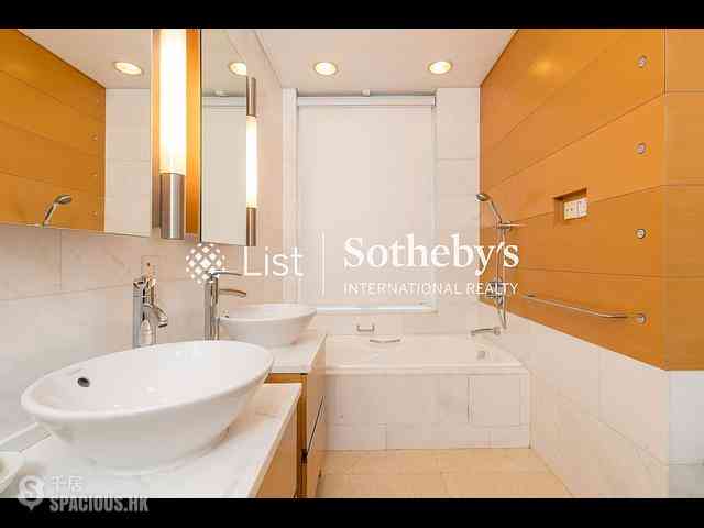 Chung Hom Kok - 33, Cape Road 11
