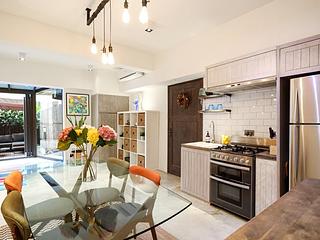 Kennedy Town - New Fortune House 05