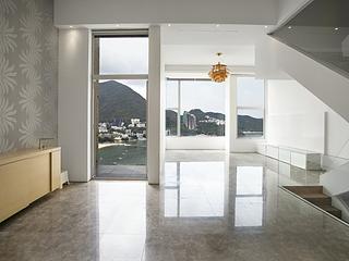 Repulse Bay - The Beachfront 02