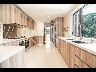 Mid Levels Central - Branksome Grande 05