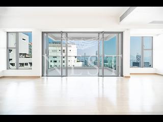 Mid Levels Central - Branksome Grande 02