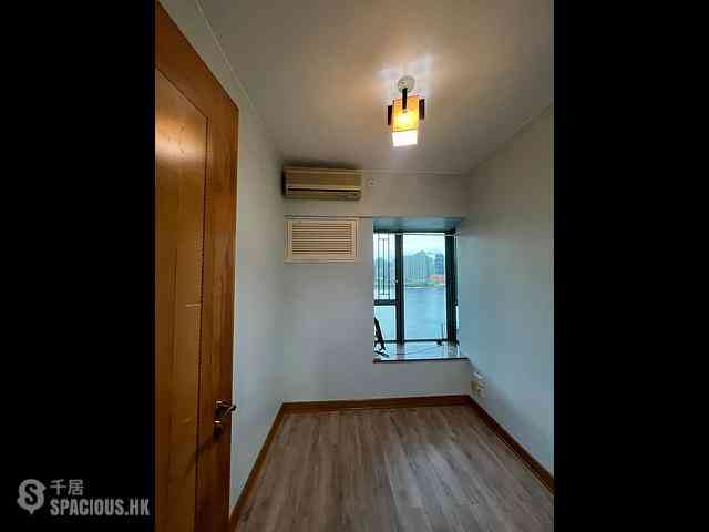 Tiu Keng Leng - Ocean Shores Phase 1 Block 6 04