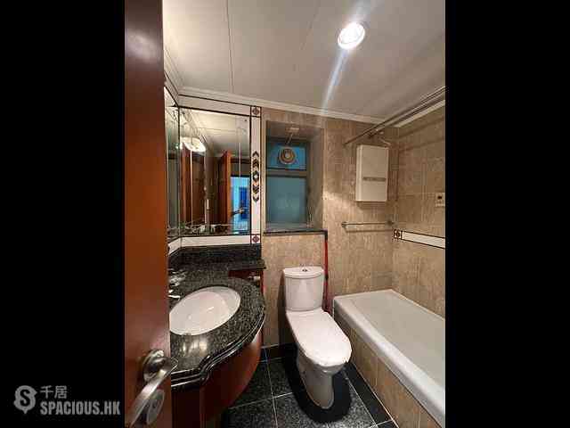 Tiu Keng Leng - Ocean Shores Phase 3 Block 11 09