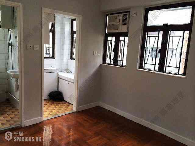 Poho - 176-178, Hollywood Road 02